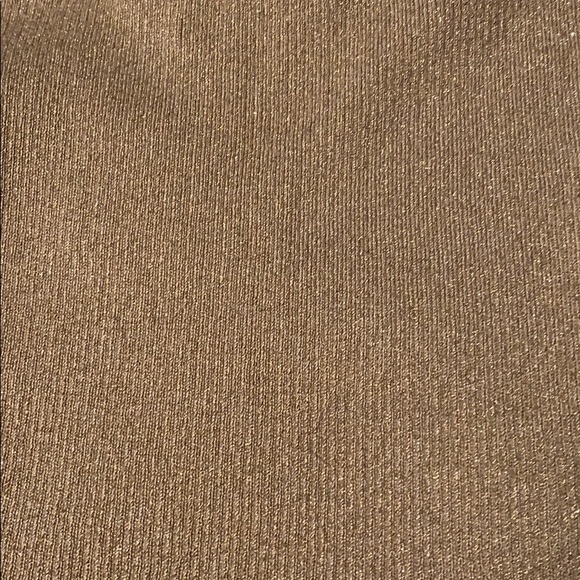 Kendall & Kylie off the shoulder crop top - Picture 3 of 3